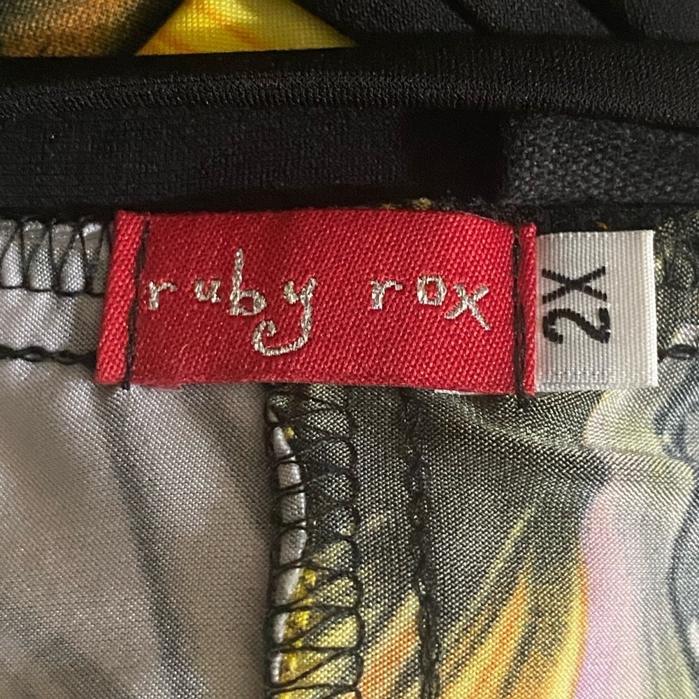 Ruby Rox Dress - Picture 3 of 5